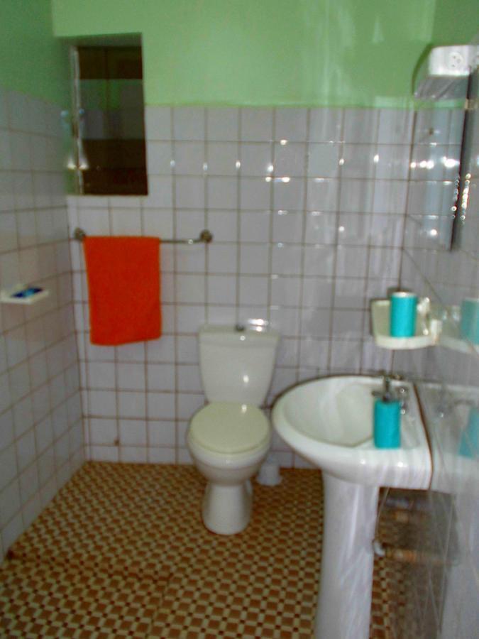Hotel Kavana Уаґадуґу Номер фото